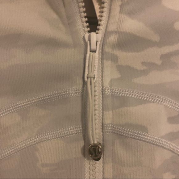 NOT AVAILABLE - Picture 2 of 5